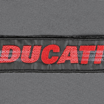 Нашивка "DUKATI" - логотип 125х35 мм. (чёрный, красный) Mazepper