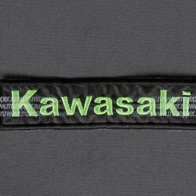 Нашивка "KAWASAKI" - логотип 135х35 мм. (чёрный, зелёный) Mazepper