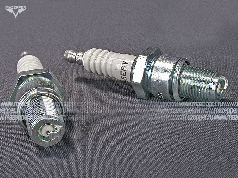 Свеча зажигания "NGK" B105EGV       (14 х 19 мм.) Mazepper