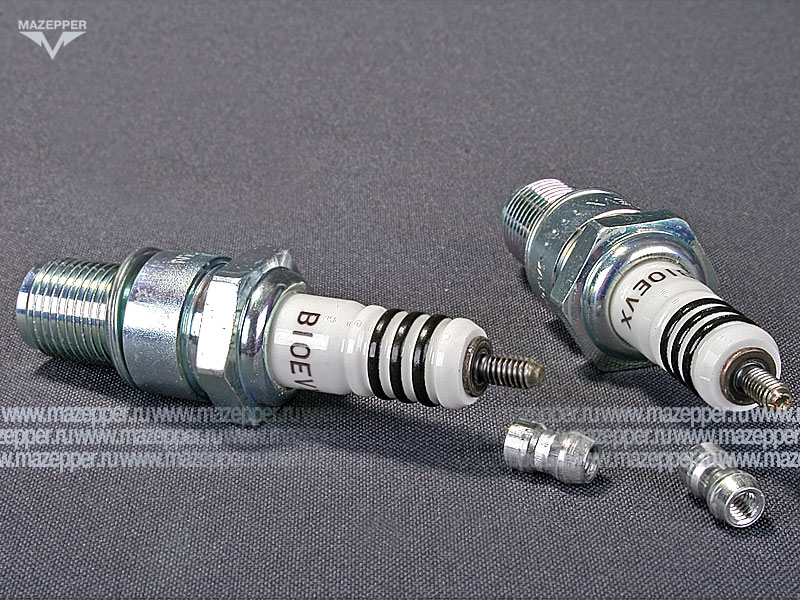Свеча зажигания "NGK" B10EVX         (14 х 19 мм.) Platinum Mazepper