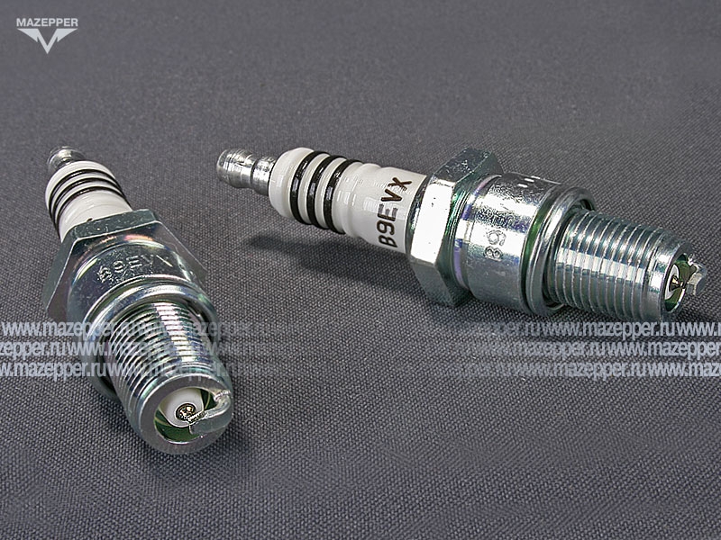 Свеча зажигания "NGK" B9EVX           (14 х 19 мм.) Platinum Mazepper