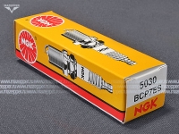 Свеча зажигания "NGK" BCP7ES         (14 х 19 мм.) Mazepper