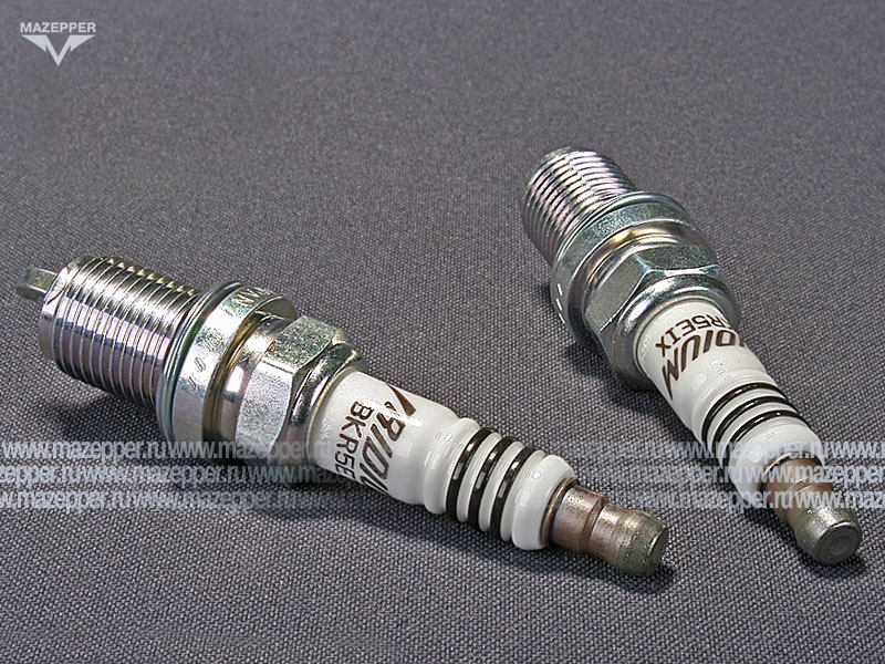 Свеча зажигания "NGK" BKR5EIX        (14 х 19 мм.) Mazepper