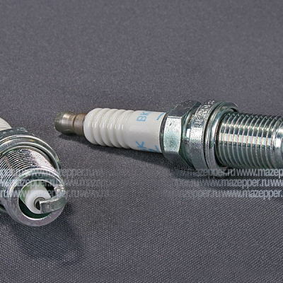 Свеча зажигания "NGK" BKR5ES-11   (14 х 19 мм.) Mazepper