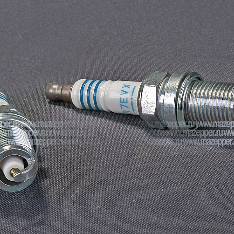 Свеча зажигания "NGK" BKR7EVX      (14 х 19 мм.) Platinum Mazepper