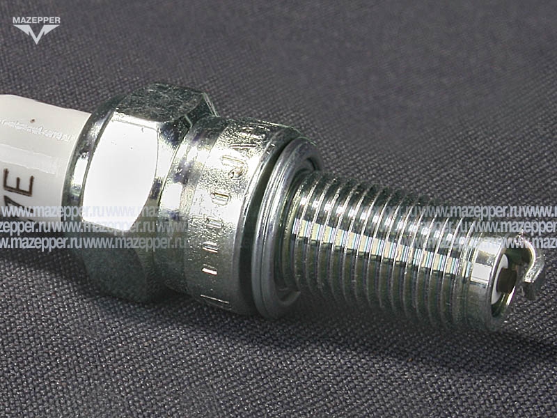 Свеча зажигания "NGK" C7E                (10 х  19 мм.) Mazepper