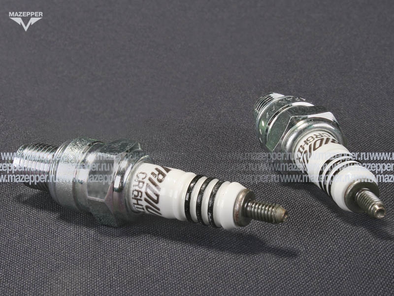 Свеча зажигания "NGK" CR6HIX          (10 х  12,7 мм.) Mazepper
