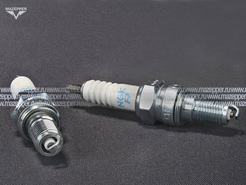 Свеча зажигания "NGK" CR7EH-9        (10 х  19 мм.) Mazepper