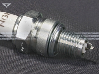 Свеча зажигания "NGK" CR7HIX          (10 х  12,7 мм.) Iridium Mazepper