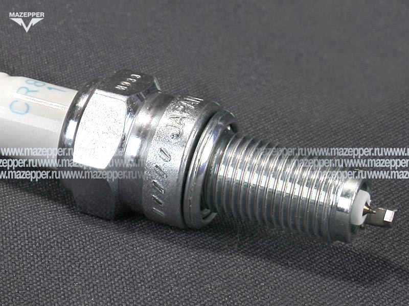 Свеча зажигания "NGK" CR8EIB-10     (10 х  19 мм.) Mazepper