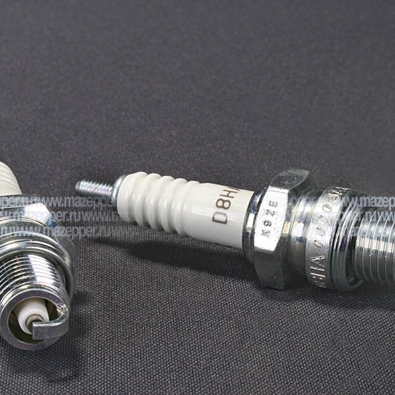 Свеча зажигания "NGK" D8HA             (12 х  12,7 мм.) Mazepper