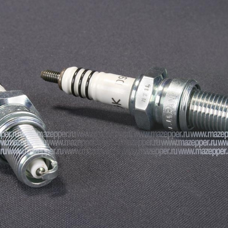 Свеча зажигания "NGK" D9EVX           (12 х  19 мм.) Platinum Mazepper