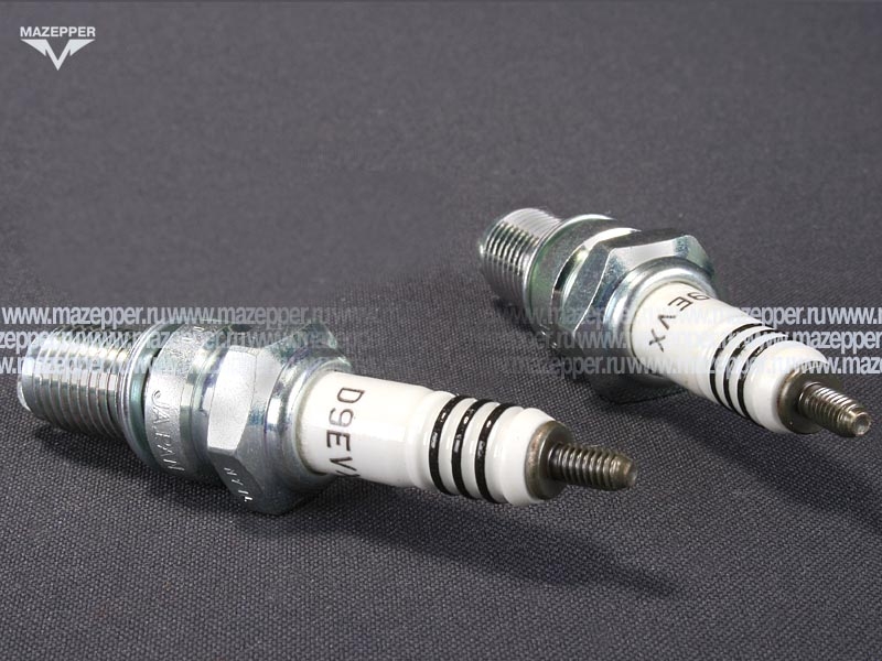 Свеча зажигания "NGK" D9EVX           (12 х  19 мм.) Platinum Mazepper