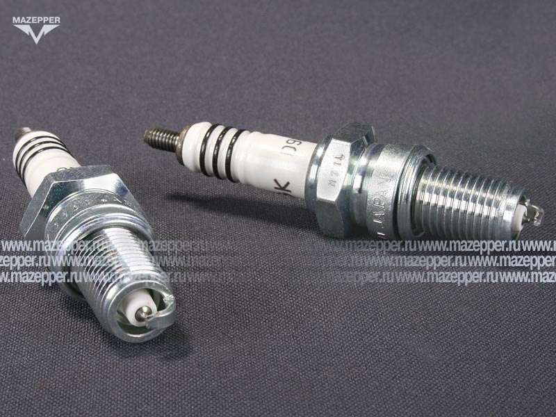 Свеча зажигания "NGK" D9EVX           (12 х  19 мм.) Platinum Mazepper