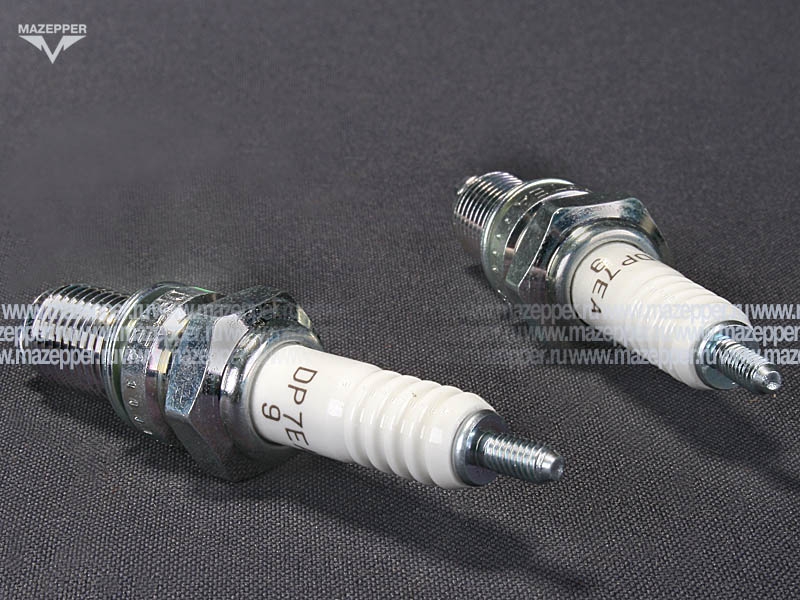 Свеча зажигания "NGK" DP7EA-9        (12 х  19 мм.) Mazepper