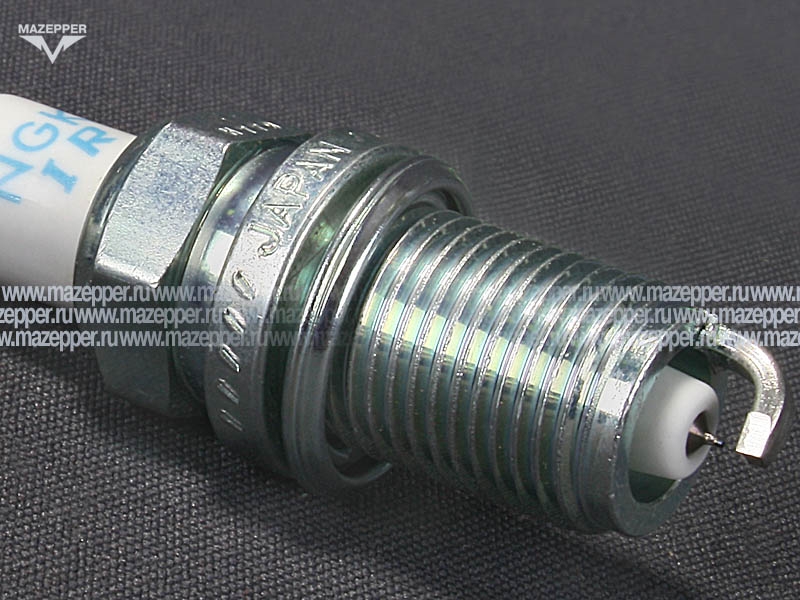 Свеча зажигания "NGK" IFR8H-11        (14 х  19 мм.) Iridium Mazepper