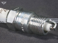 Свеча зажигания "NGK" UR4                (14 х 11 мм.) V-POWER Mazepper