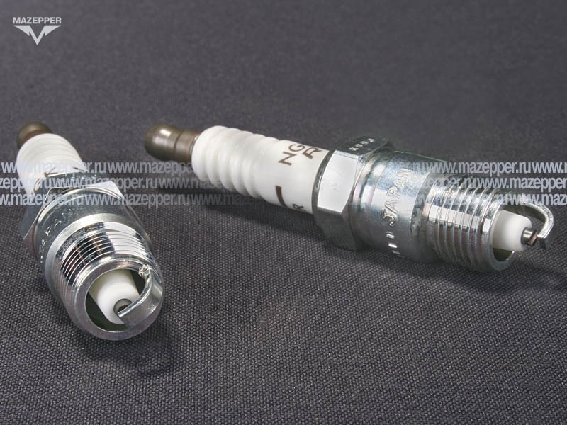 Свеча зажигания "NGK" UR4                (14 х 11 мм.) V-POWER Mazepper