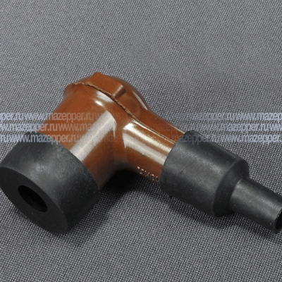 Колпачок свечи зажигания (Россия) 90 ° H=39 мм. (с резиновыми уплотнителями) Mazepper