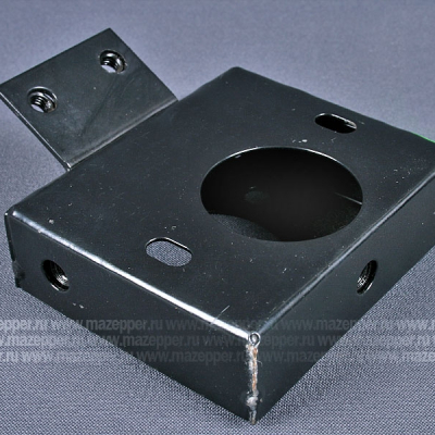 Кронштейн "Bashan" BS250S-11B крепления панели приборов Mazepper