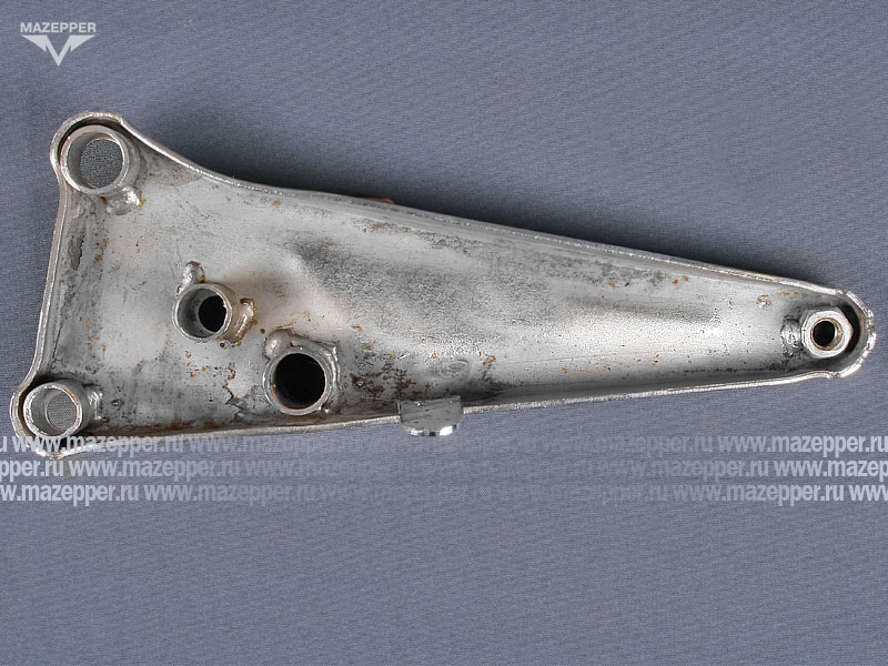 Кронштейн "Guowei" 150-7 крепления подножки водителя, пассажира (правый) хром Mazepper