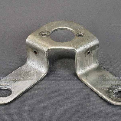 Кронштейн "Иж 5" крепления замка зажигания Mazepper